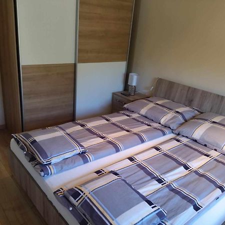 Csaba Apartman Hajduszoboszlo Exterior photo